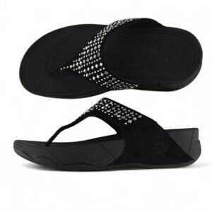 FITFLOP Women's Black Novy Stud Rhinestone Thong Wedge Sandals Wobbleboard Sz 6
